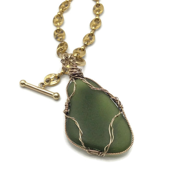 Olive Green Vintage Hampton's Sea Glass Necklace - Van Der Muffin's Jewels